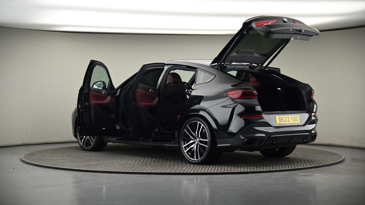More views of BMW X6