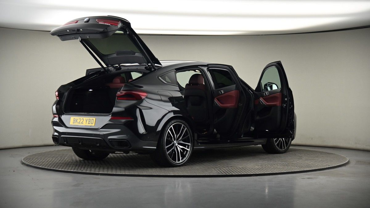 More views of BMW X6