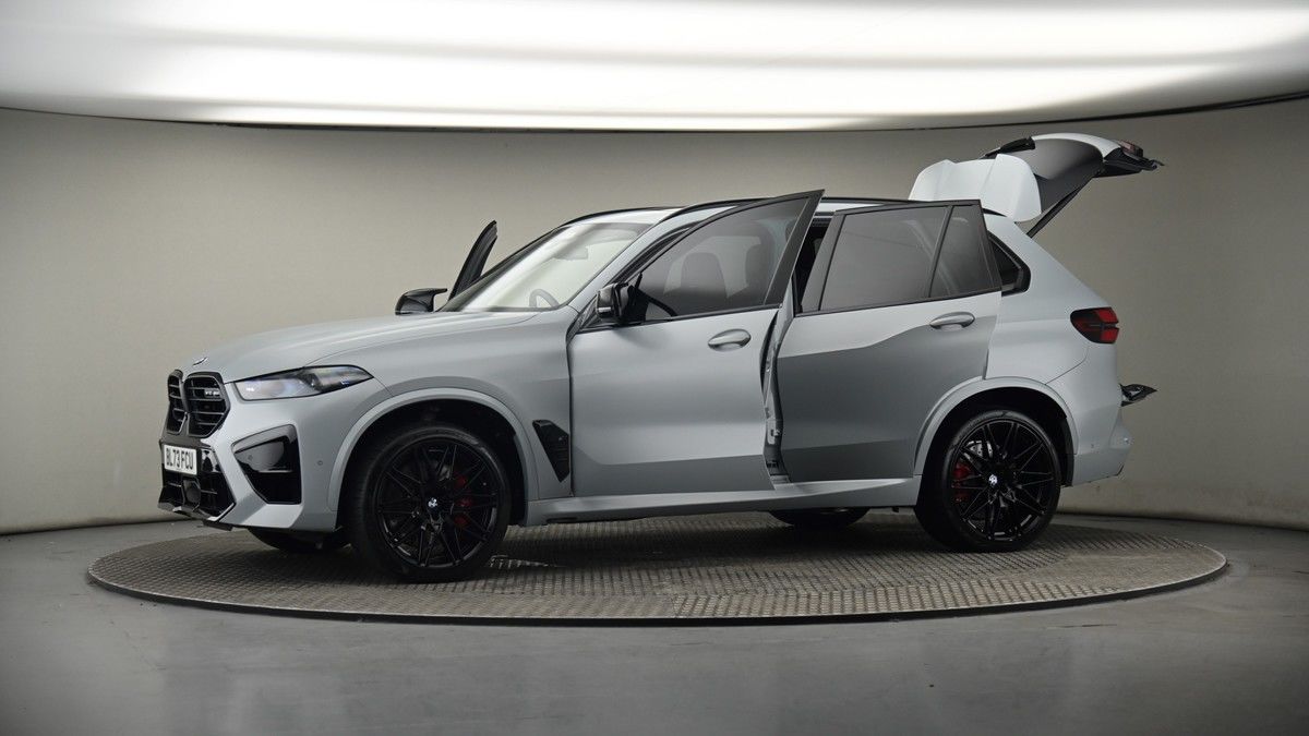 More views of BMW X5 M