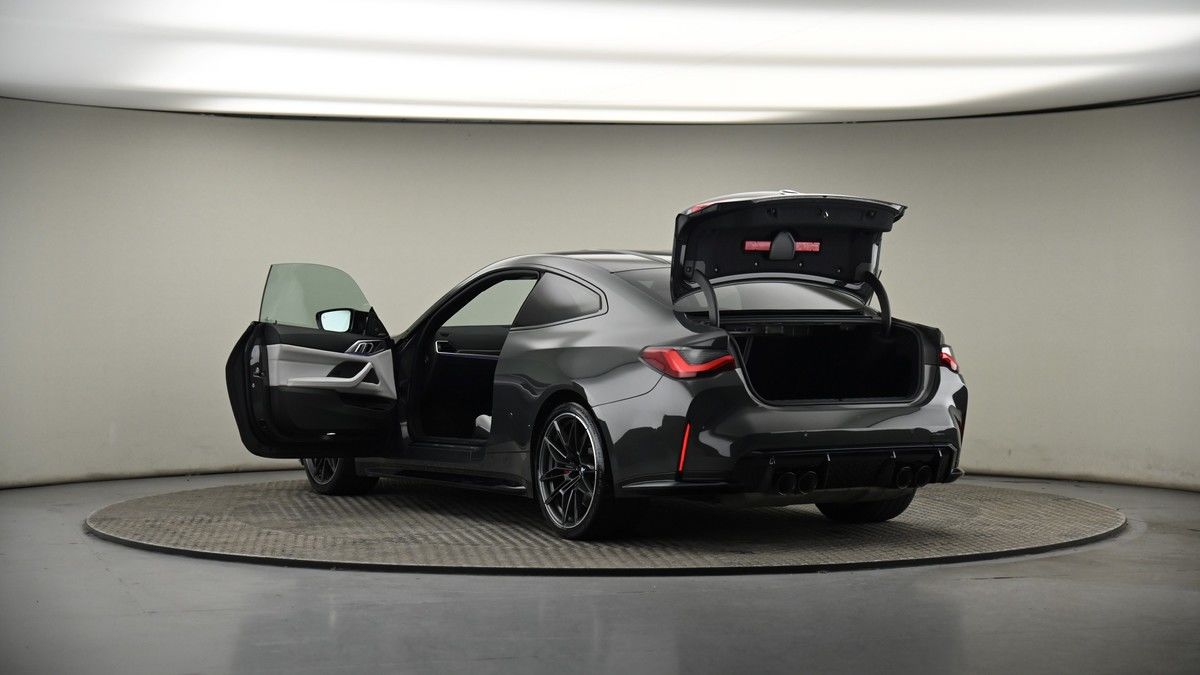 BMW M4 Competition Image 7