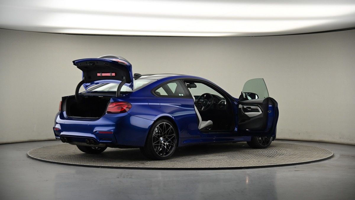 More views of BMW M4