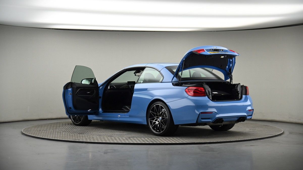 More views of BMW M4