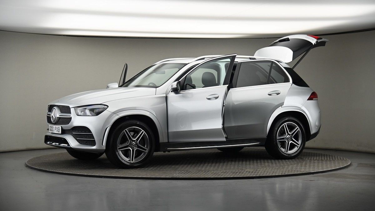 More views of Mercedes-Benz GLE