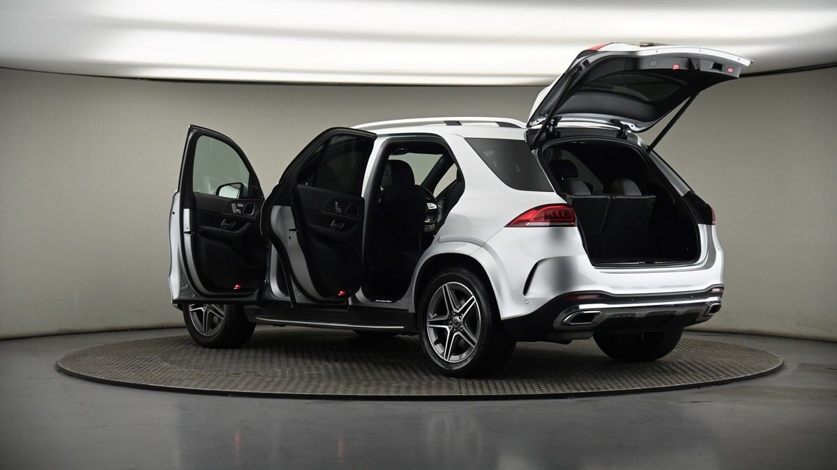 More views of Mercedes-Benz GLE