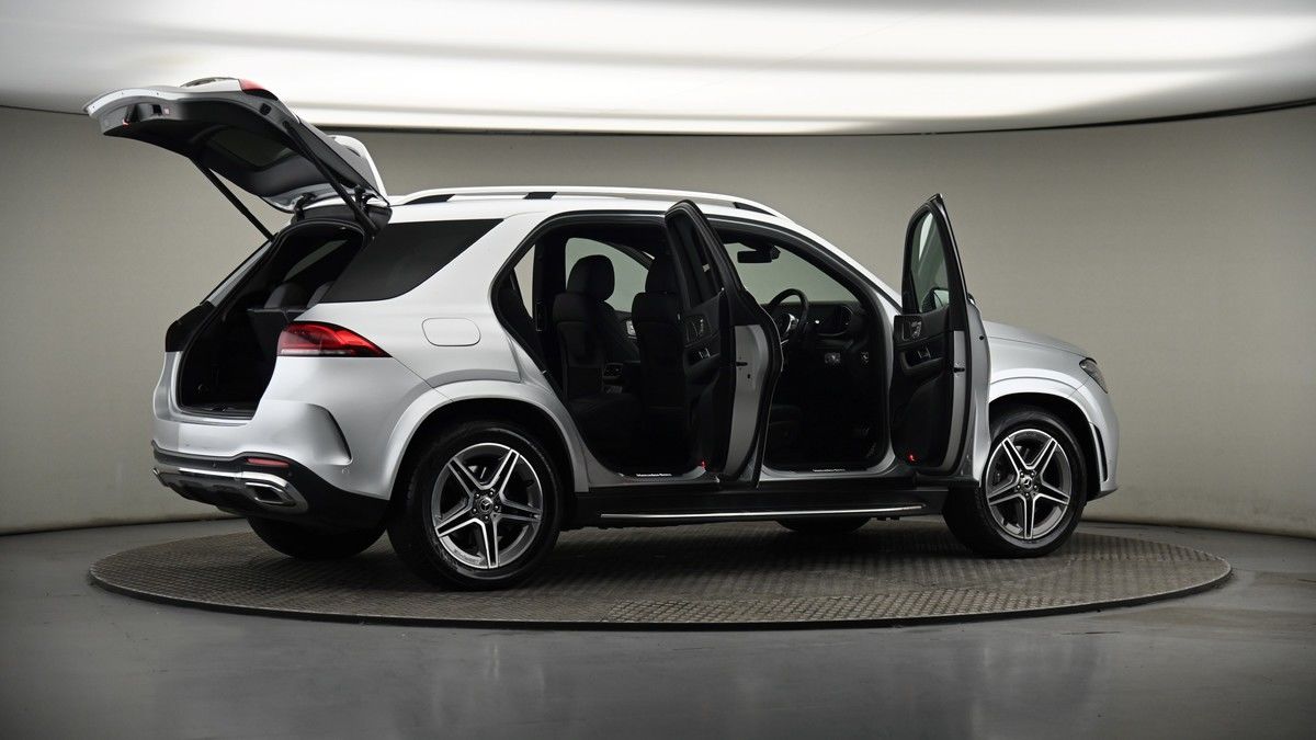 More views of Mercedes-Benz GLE