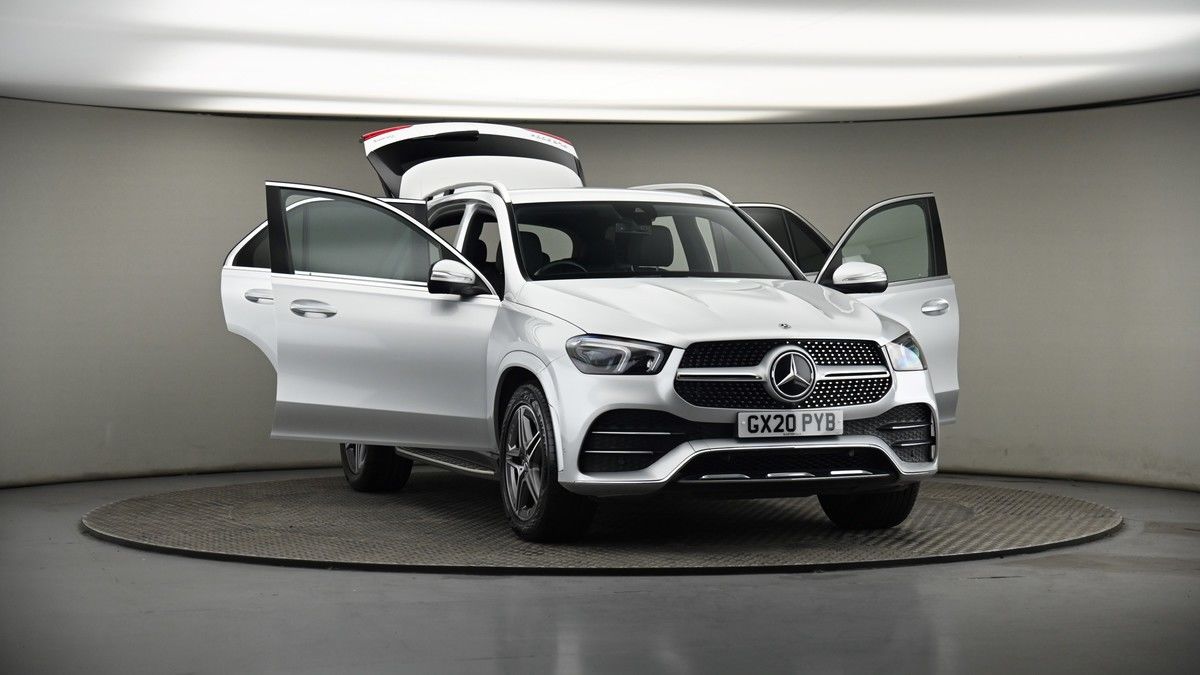 More views of Mercedes-Benz GLE
