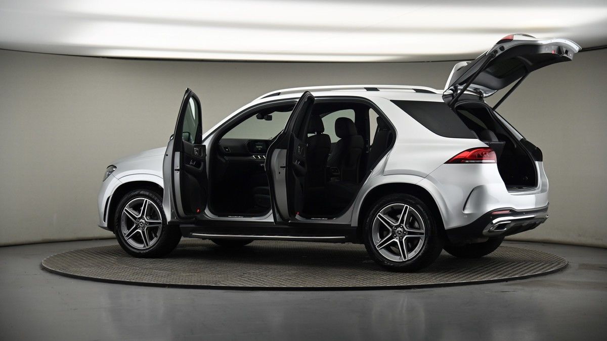 More views of Mercedes-Benz GLE