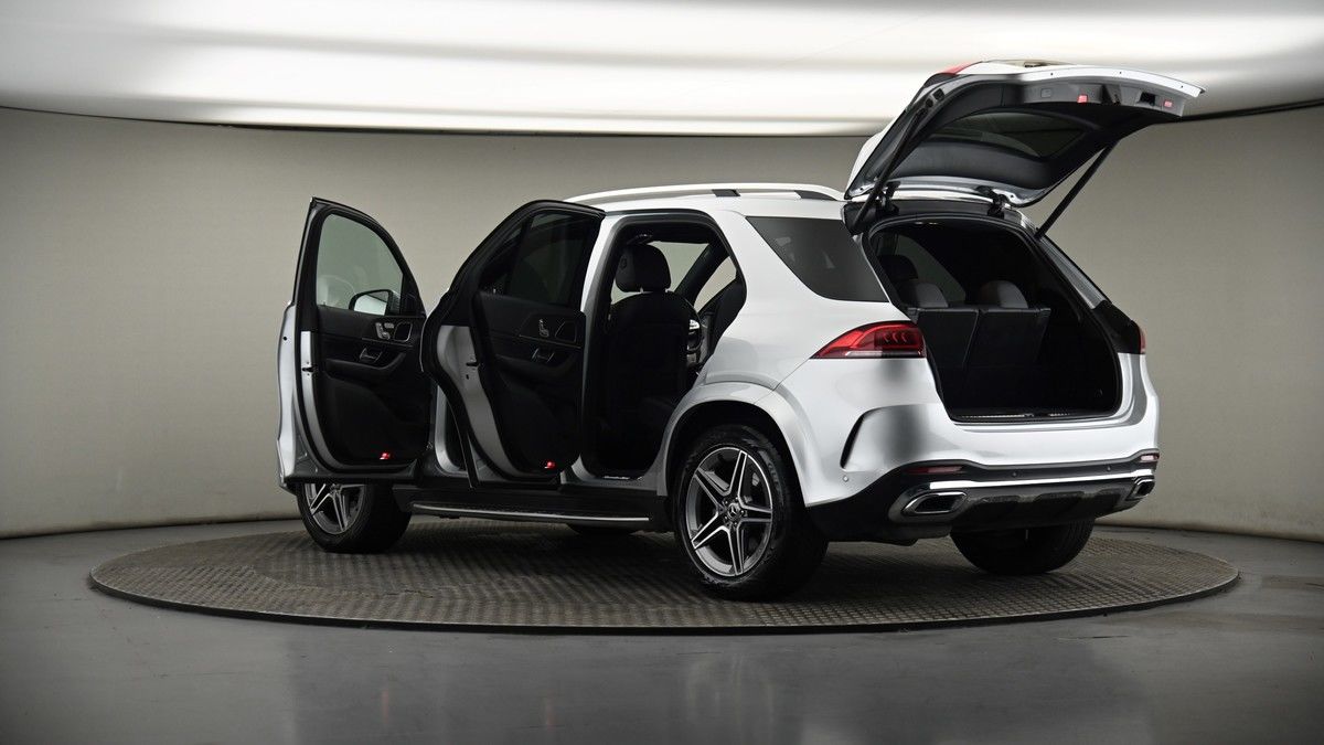 More views of Mercedes-Benz GLE