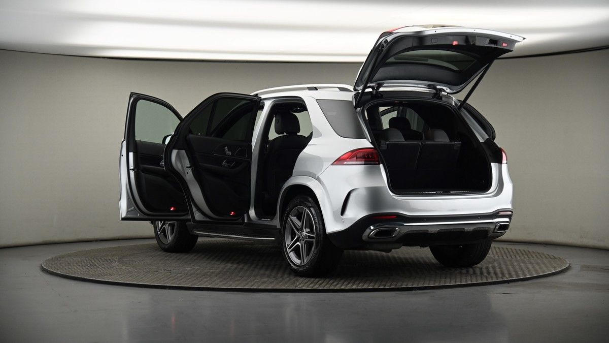 Mercedes-Benz GLE Image 8