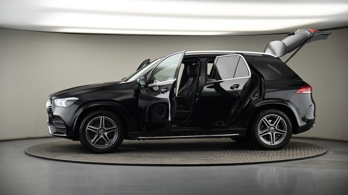 More views of Mercedes-Benz GLE