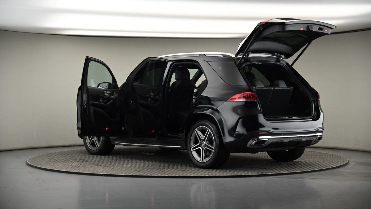 More views of Mercedes-Benz GLE
