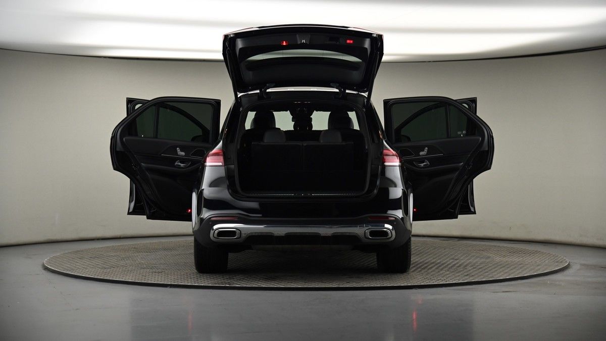 More views of Mercedes-Benz GLE