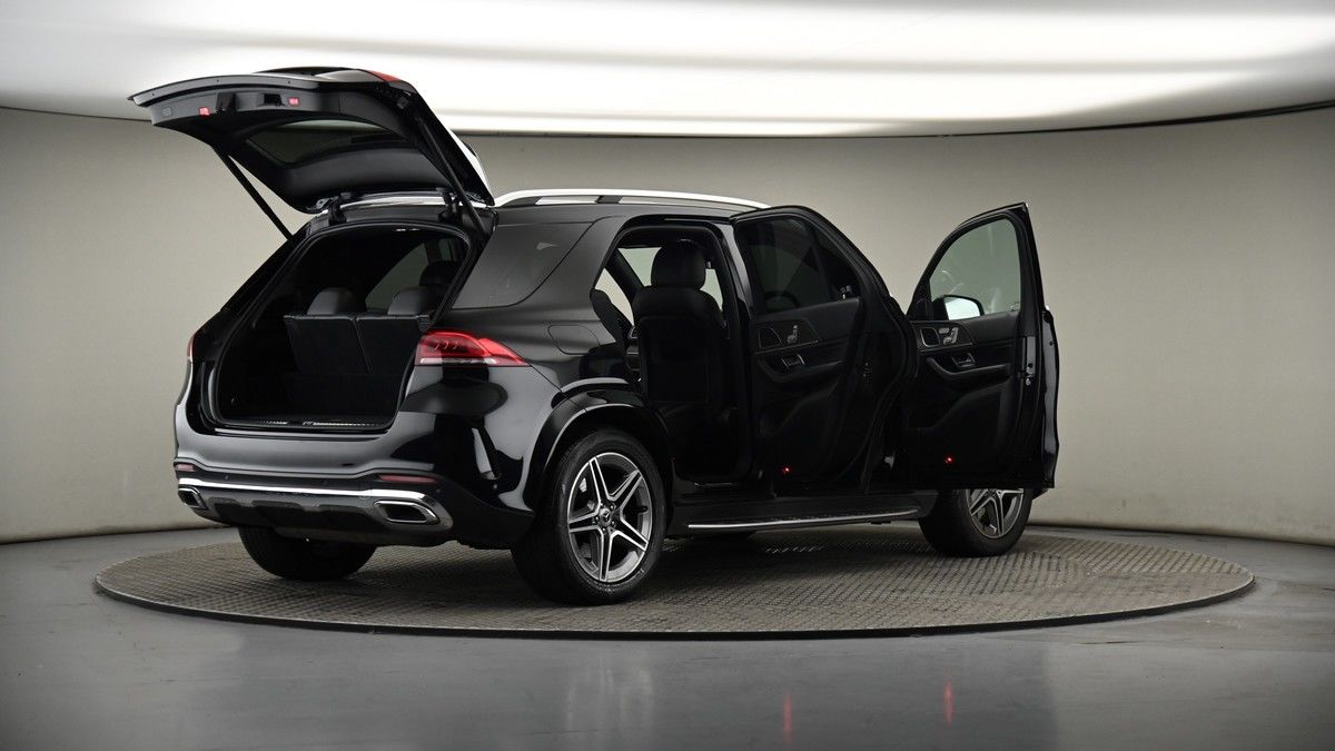 More views of Mercedes-Benz GLE