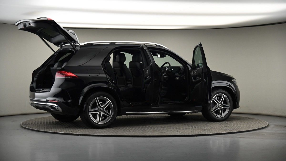 More views of Mercedes-Benz GLE