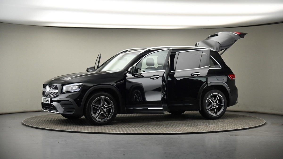 More views of Mercedes-Benz GLB