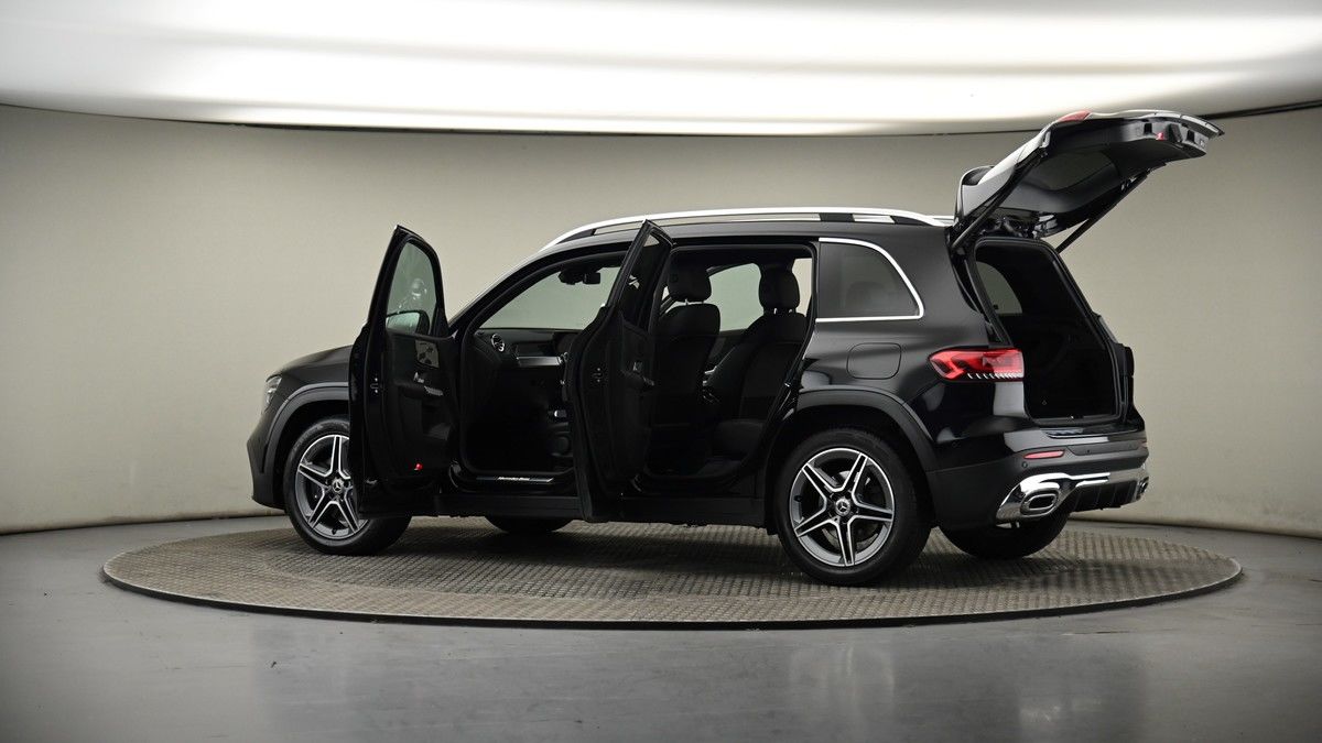 More views of Mercedes-Benz GLB