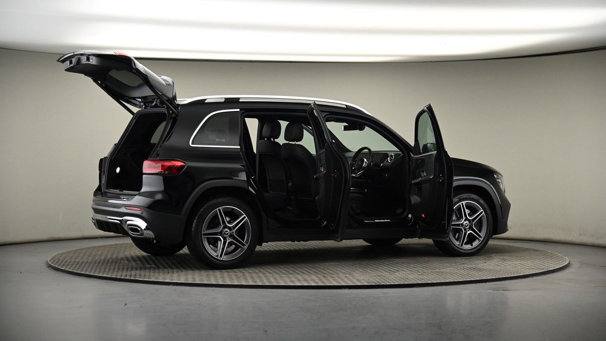 More views of Mercedes-Benz GLB
