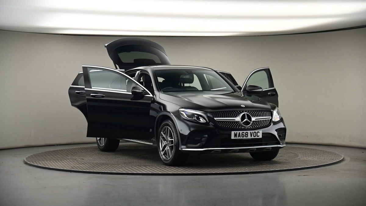 More views of Mercedes-Benz GLC