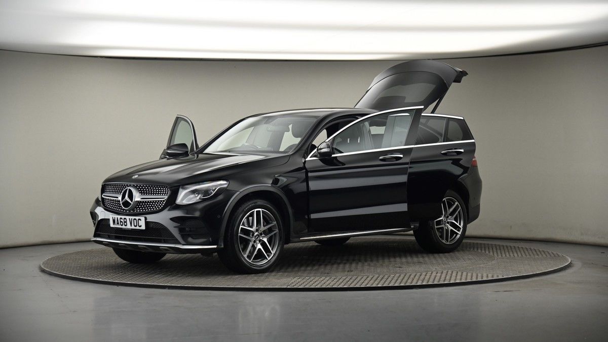More views of Mercedes-Benz GLC