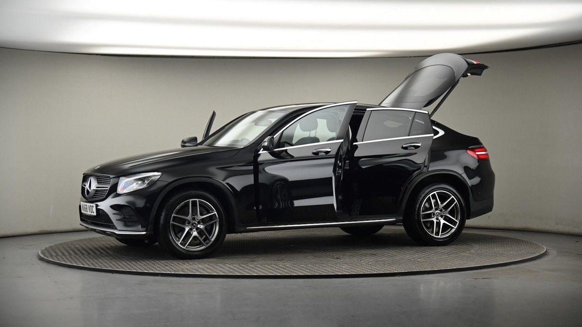 More views of Mercedes-Benz GLC