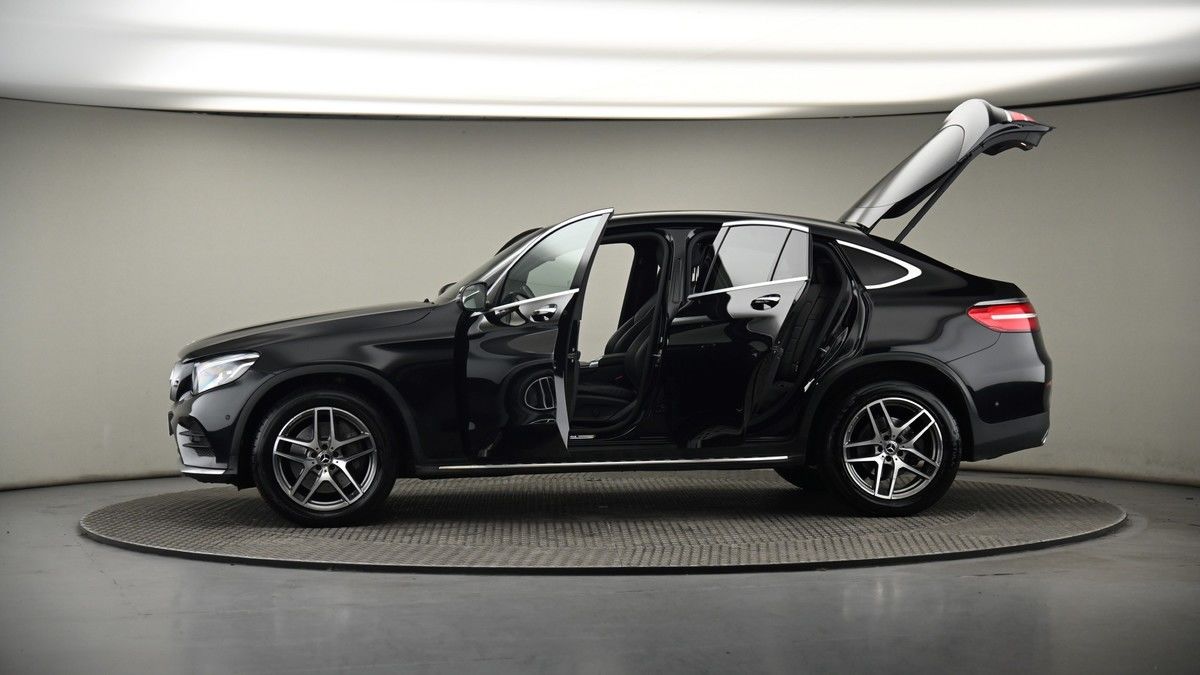 More views of Mercedes-Benz GLC