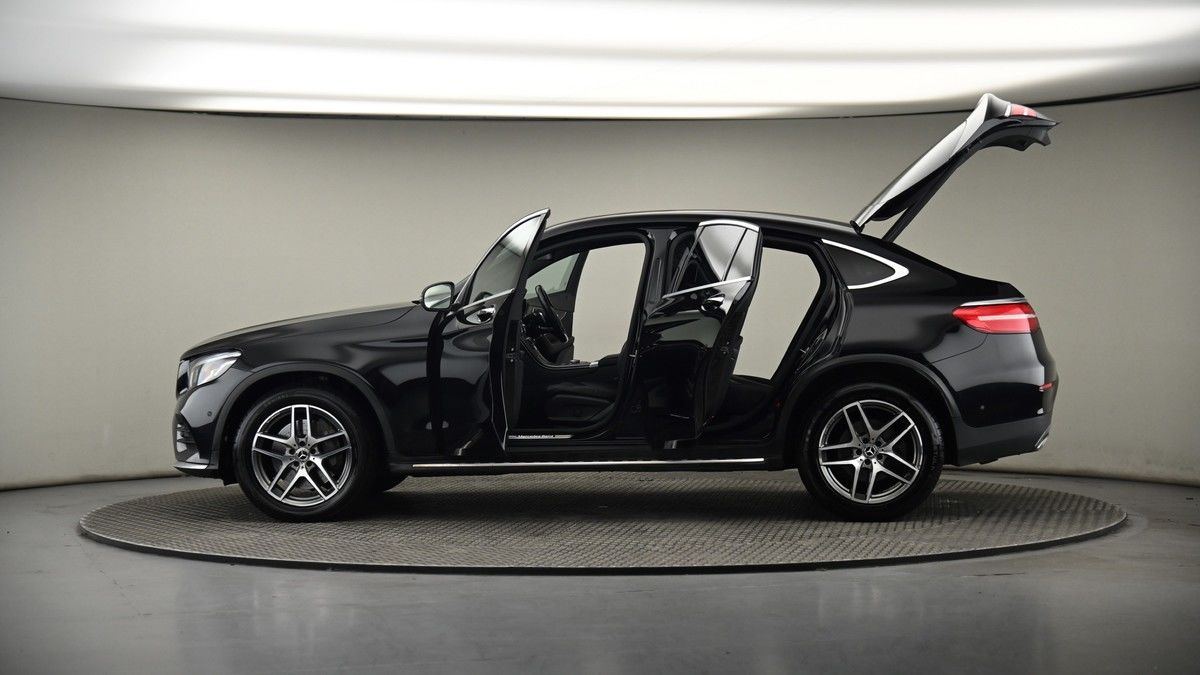 More views of Mercedes-Benz GLC