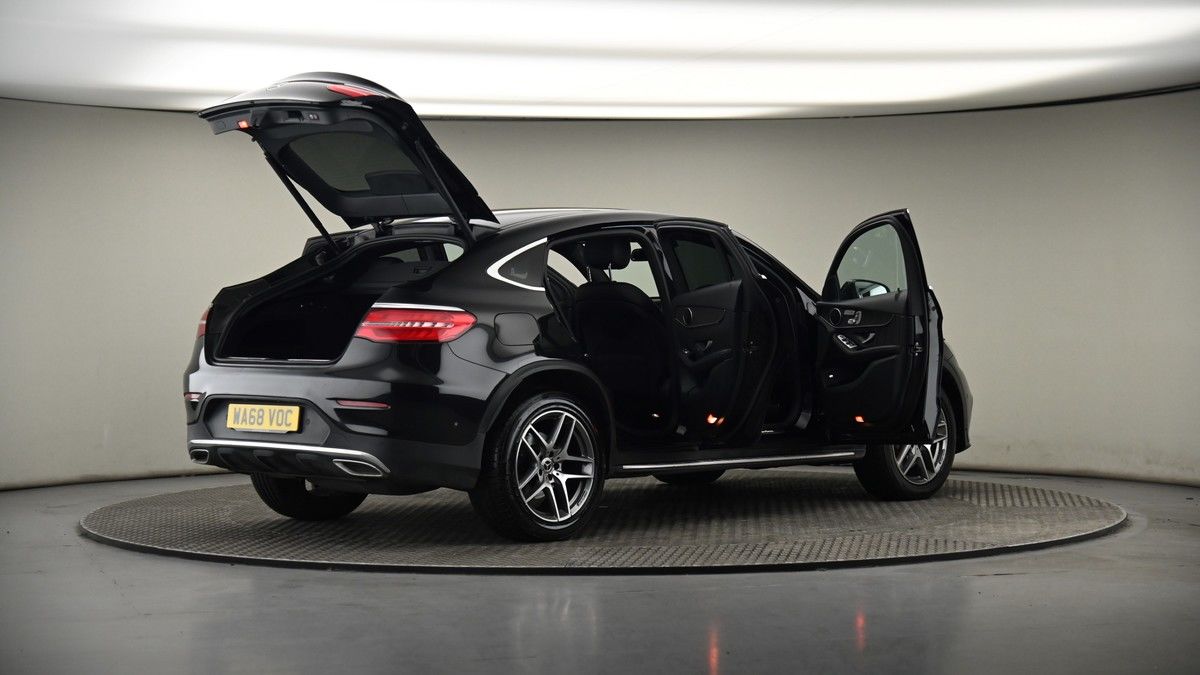 More views of Mercedes-Benz GLC