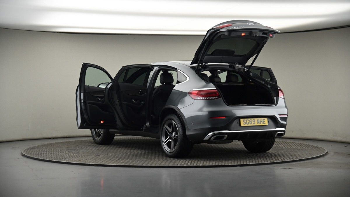 Mercedes-Benz GLC Image 8
