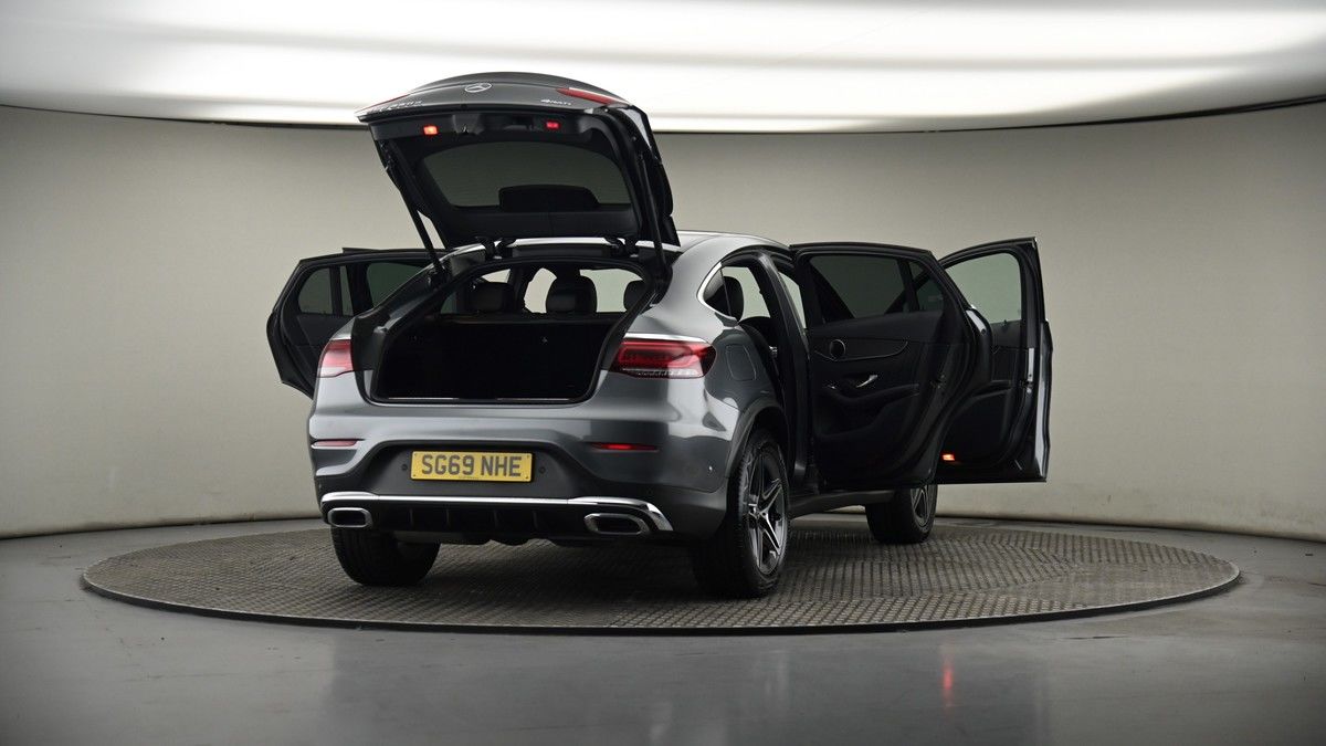 More views of Mercedes-Benz GLC