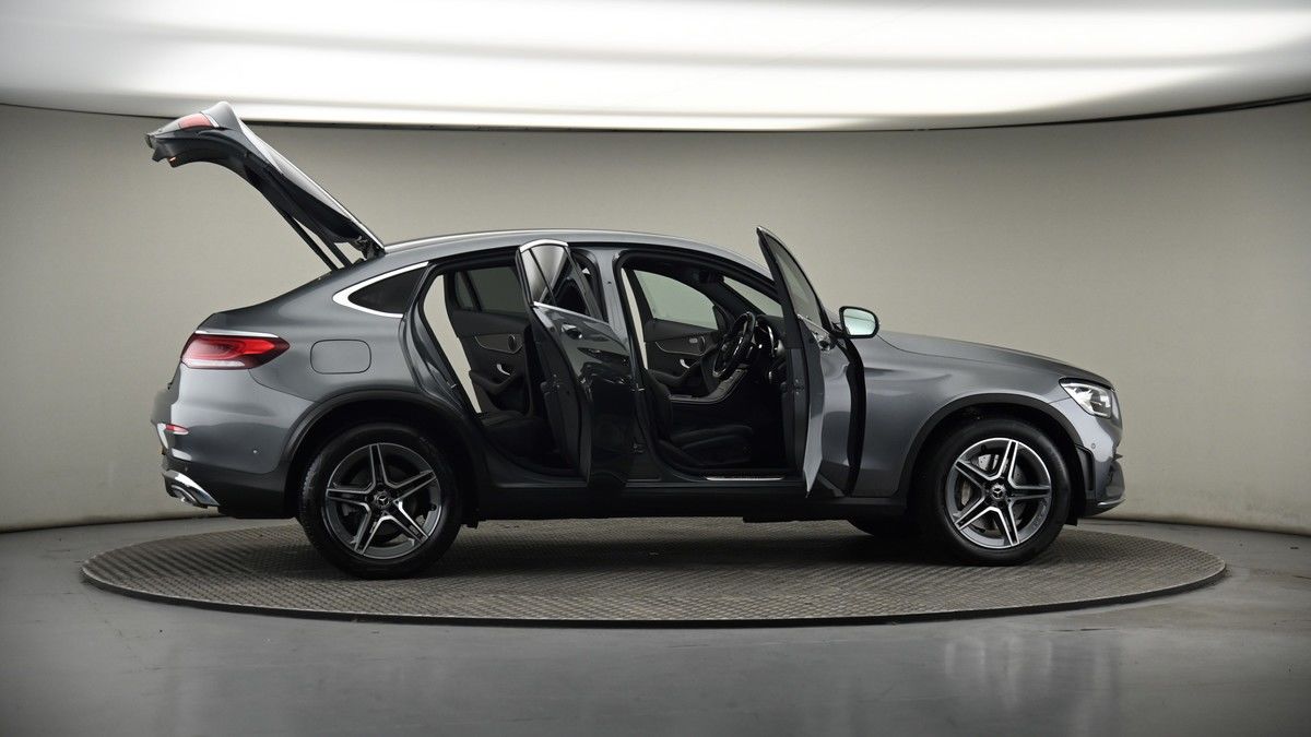 More views of Mercedes-Benz GLC