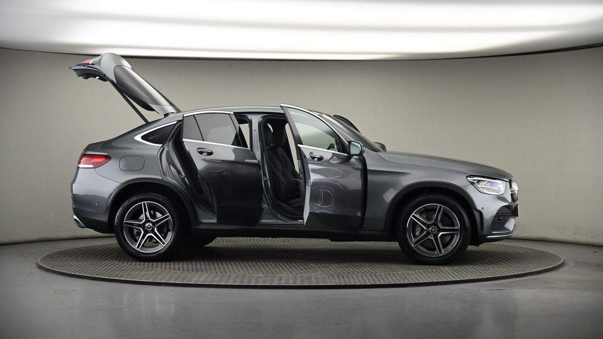 More views of Mercedes-Benz GLC