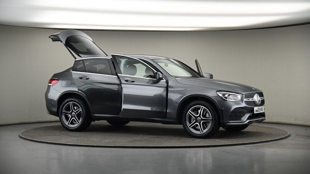 More views of Mercedes-Benz GLC