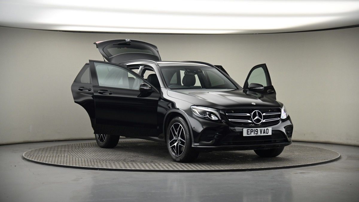 More views of Mercedes-Benz GLC