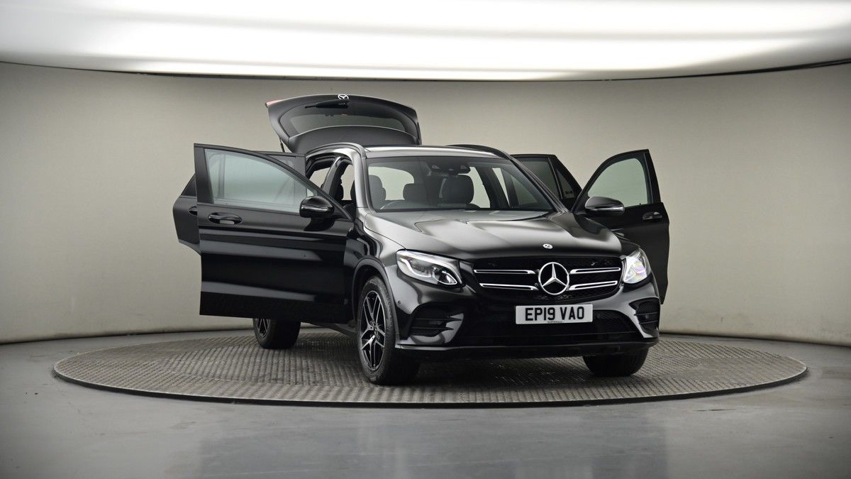 More views of Mercedes-Benz GLC