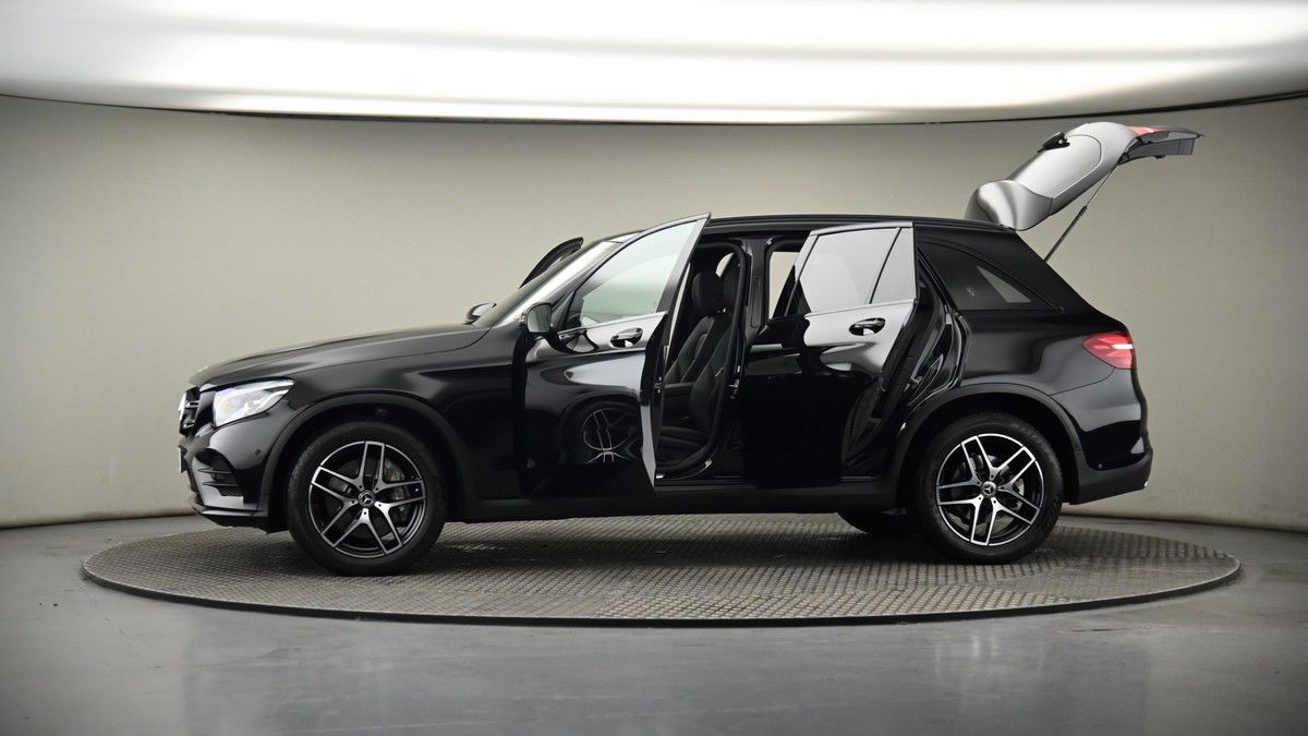 More views of Mercedes-Benz GLC