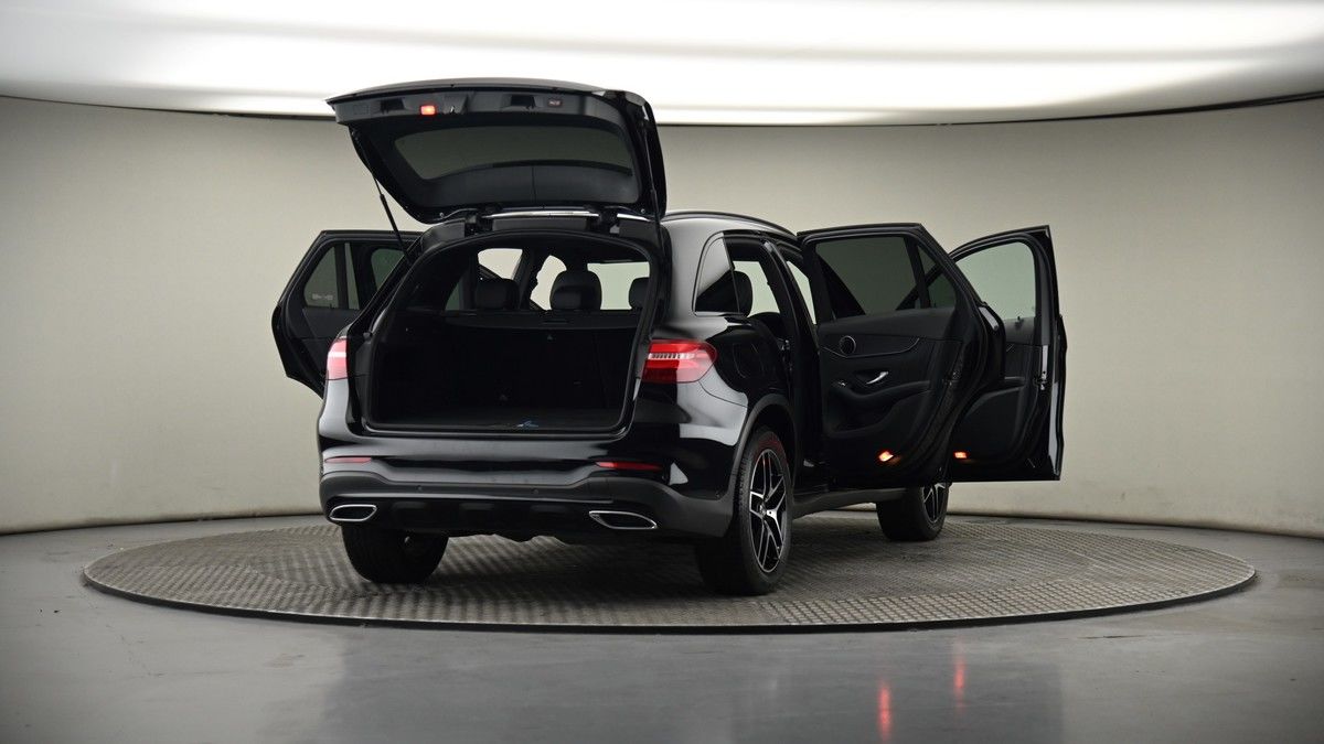 More views of Mercedes-Benz GLC