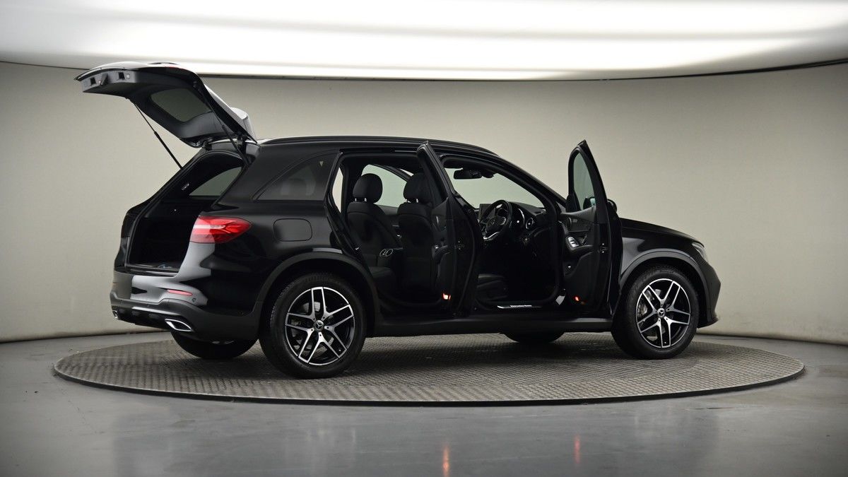 More views of Mercedes-Benz GLC