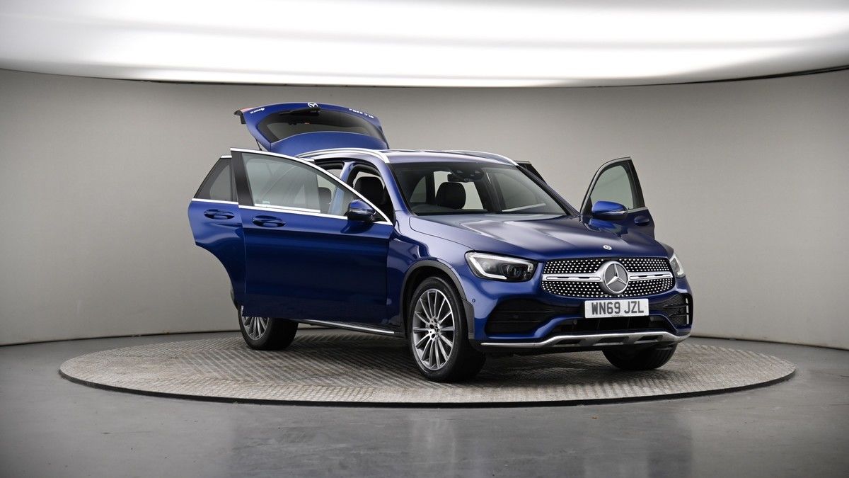 More views of Mercedes-Benz GLC