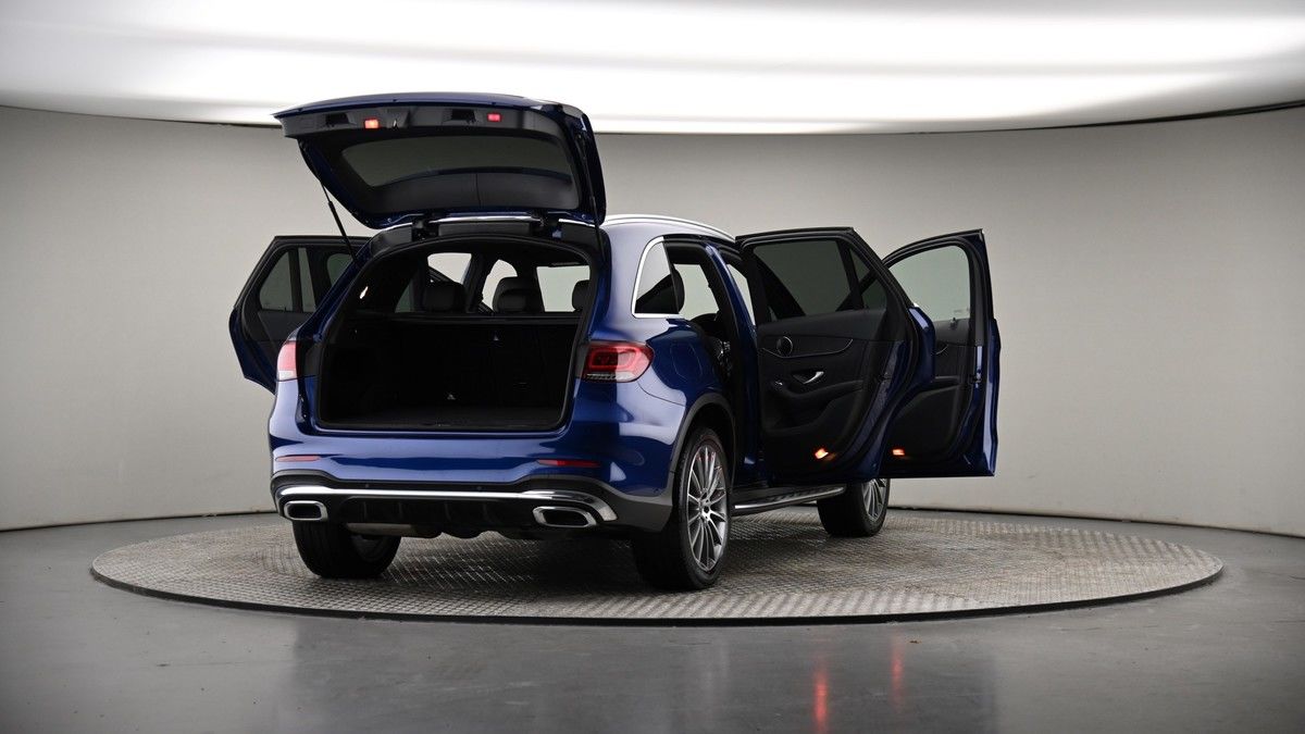 More views of Mercedes-Benz GLC