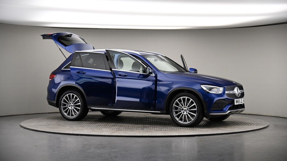 More views of Mercedes-Benz GLC