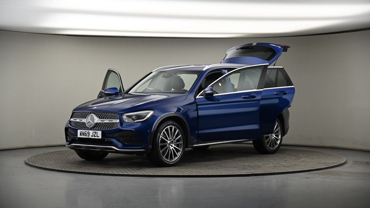 More views of Mercedes-Benz GLC