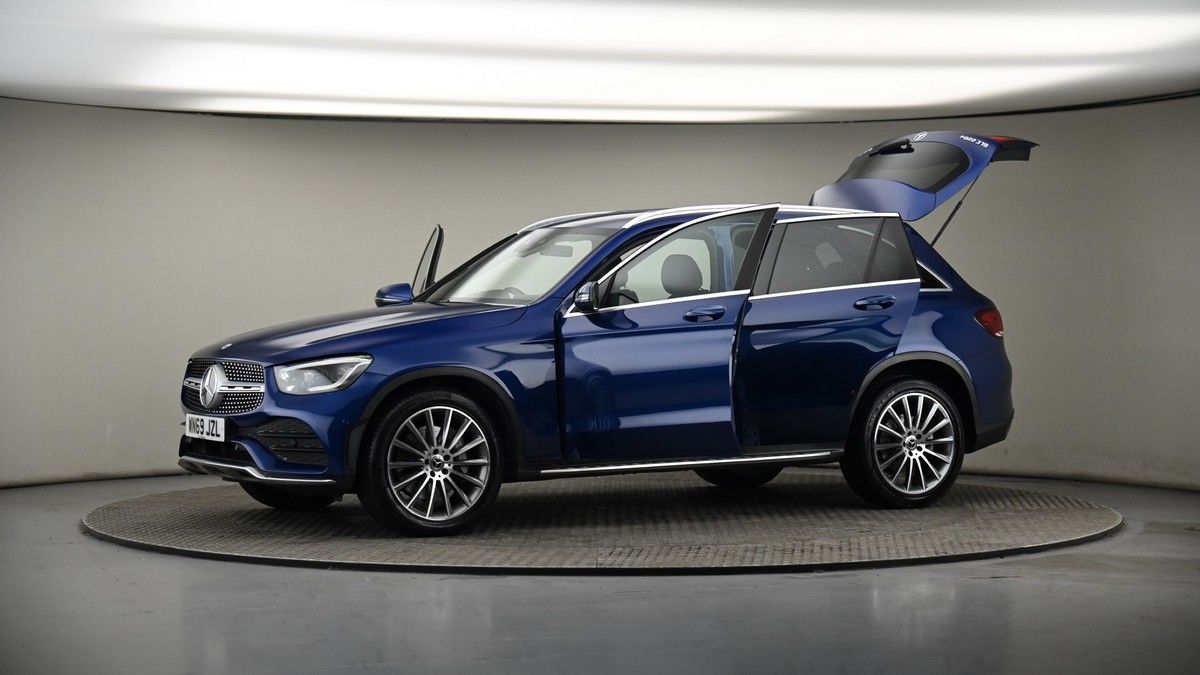 More views of Mercedes-Benz GLC