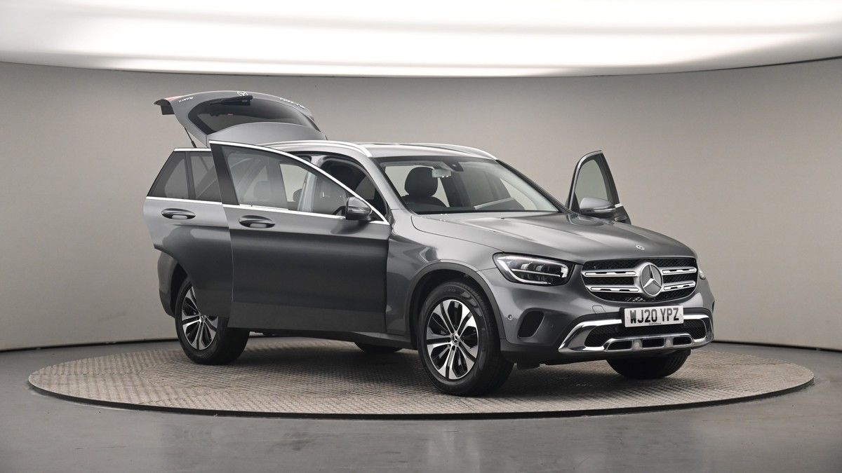 More views of Mercedes-Benz GLC