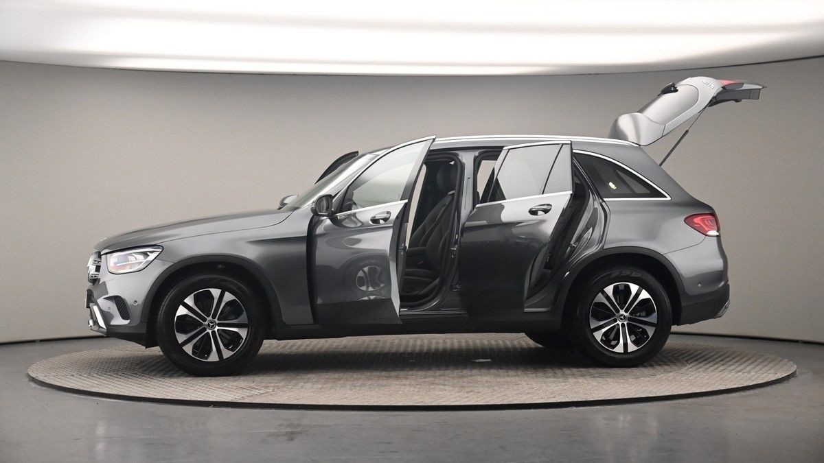 More views of Mercedes-Benz GLC