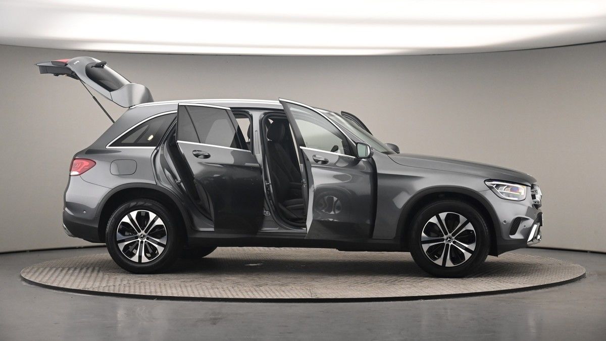 More views of Mercedes-Benz GLC