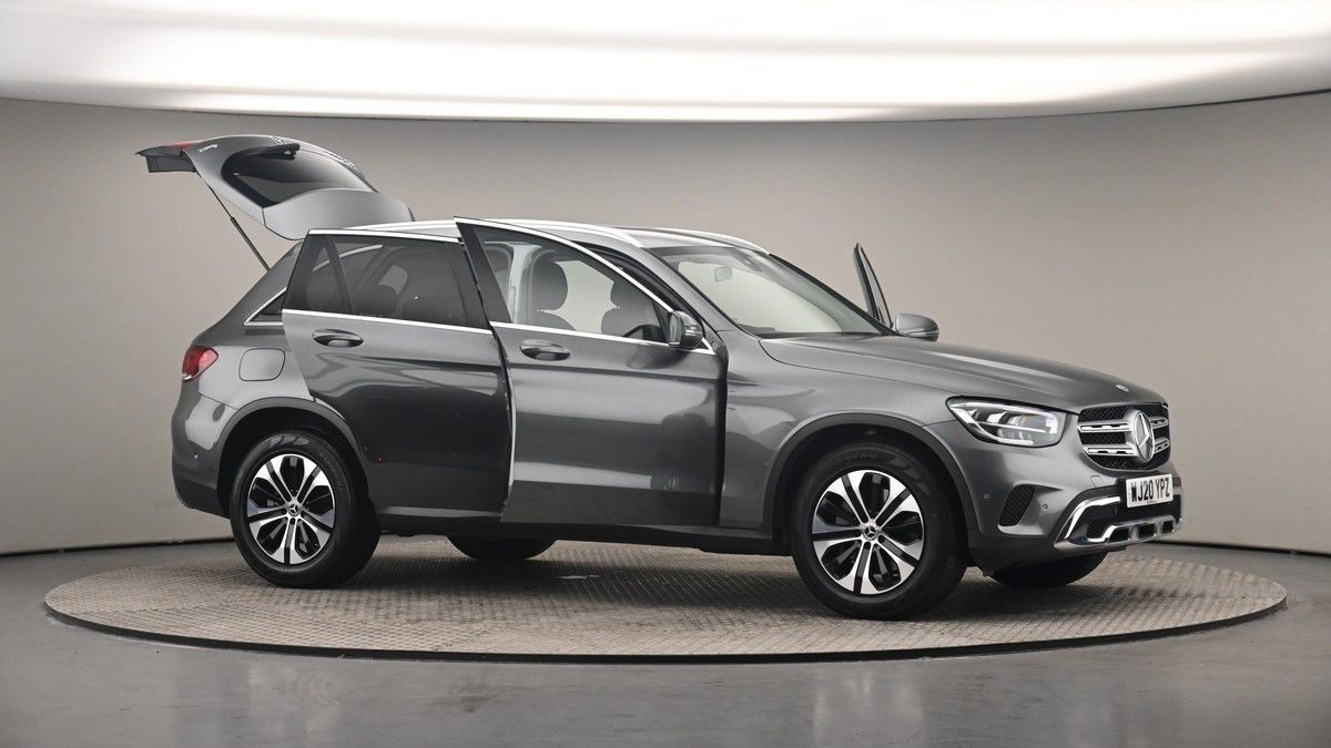 More views of Mercedes-Benz GLC