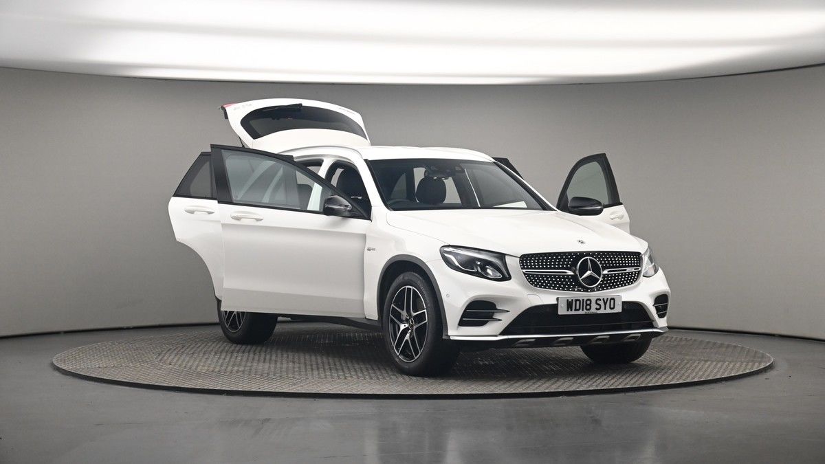 More views of Mercedes-Benz GLC