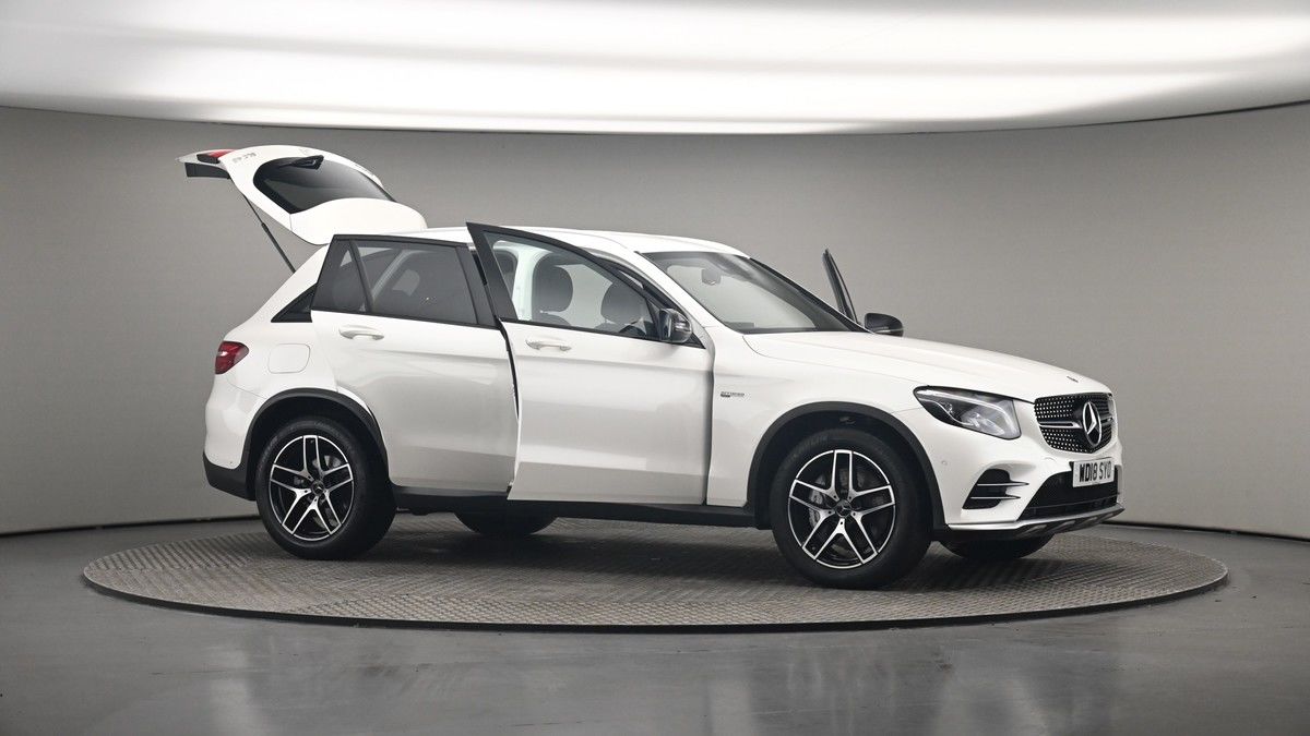 More views of Mercedes-Benz GLC