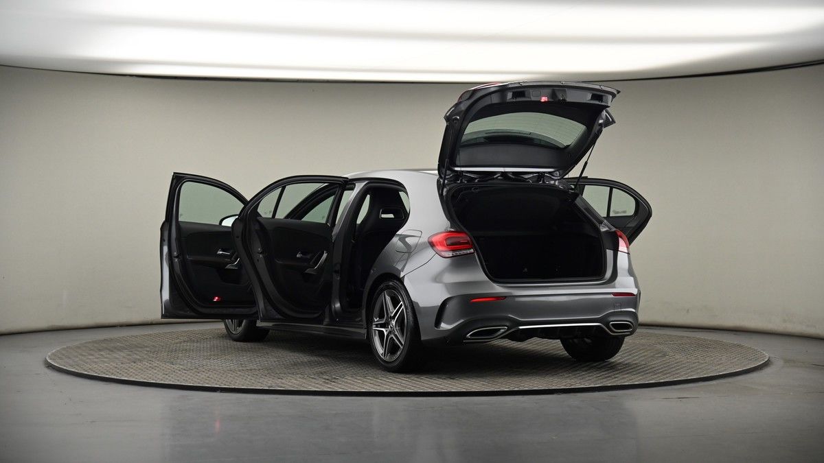 Mercedes-Benz A Class Image 8