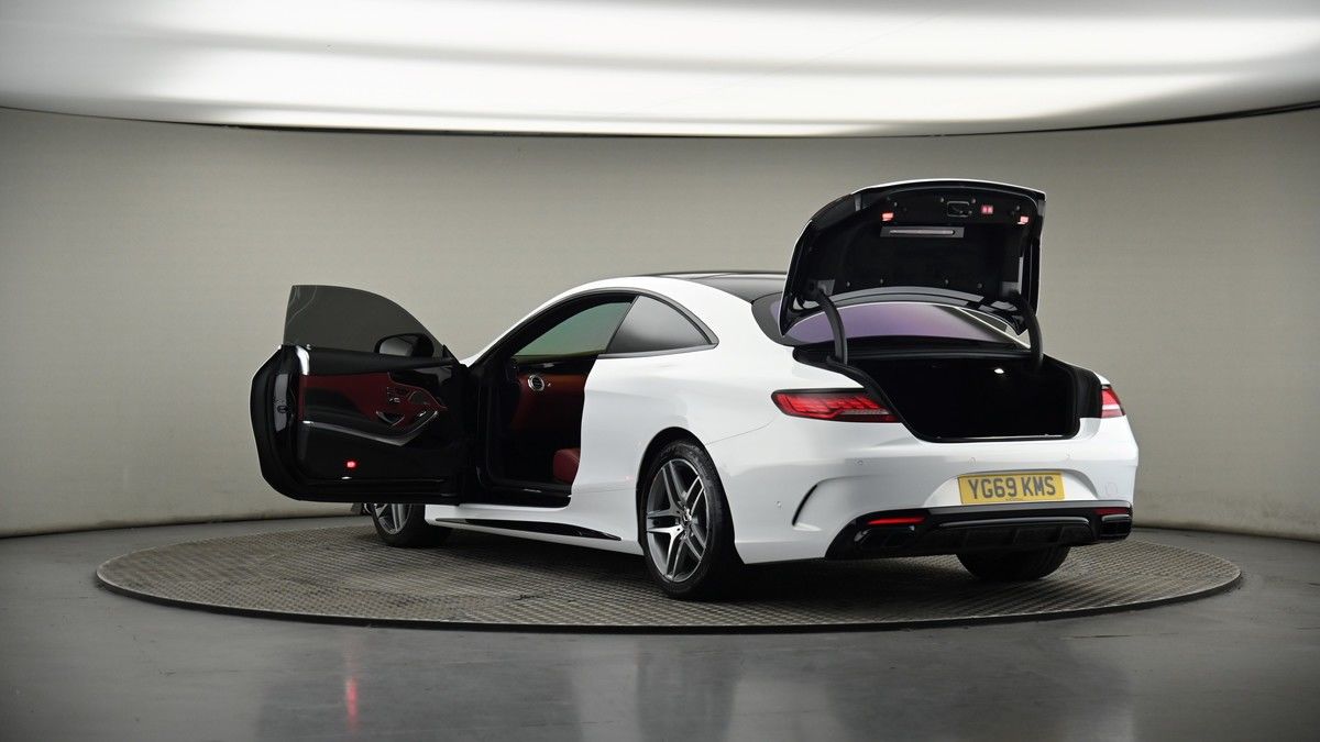 Mercedes-Benz S Class Image 8